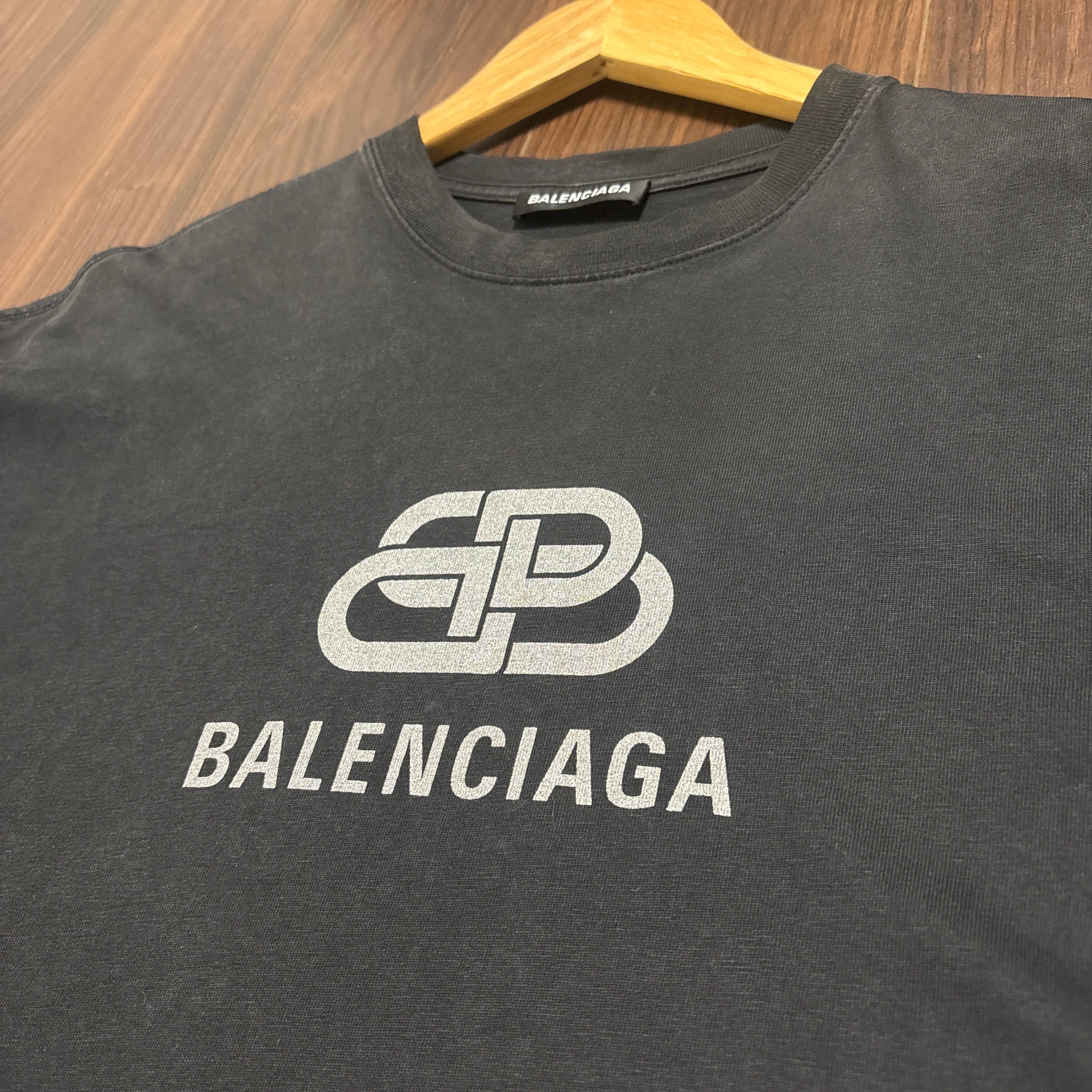 希少カラー バレンシアガ  BALENCIAGA  Tシャツ