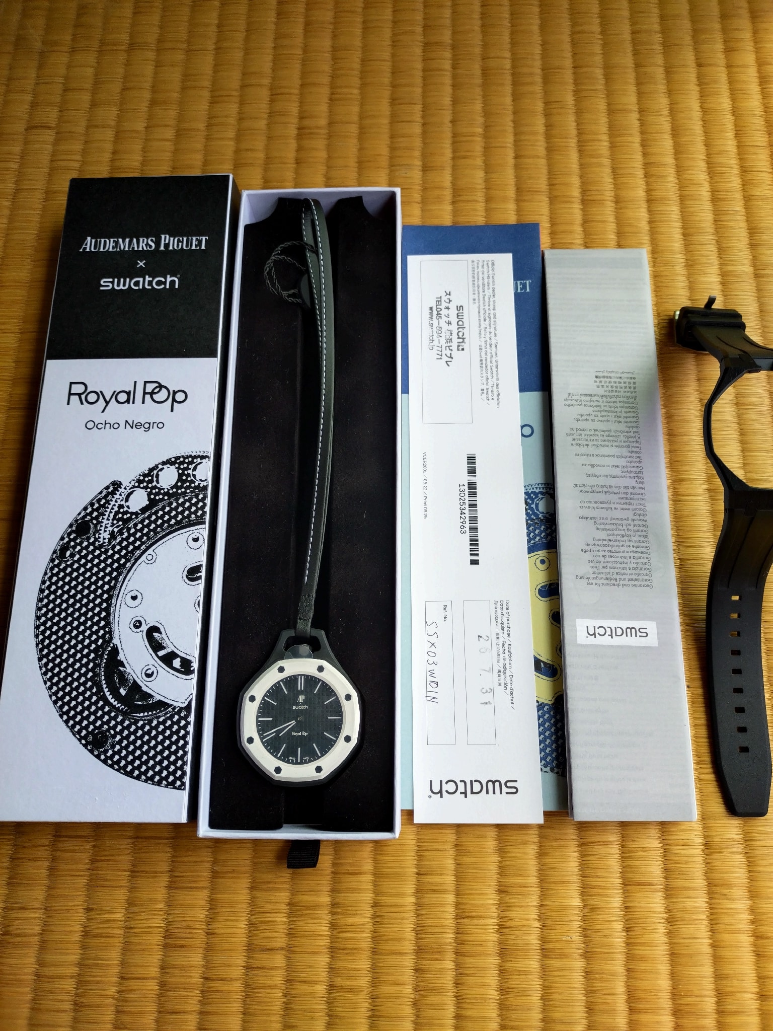 Swatch x Audemars Piguet Royal Pop Ocho Negro "Black"