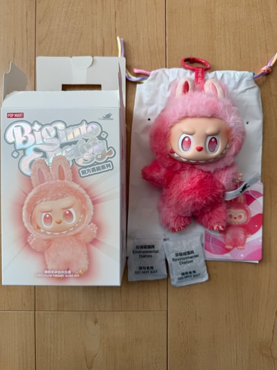 POP MART THE MONSTERS (LABUBU) Big into Energy Series Plush Pendant LOVE