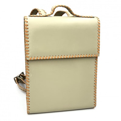 Paul Smith(ポールスミス)レザー バックパック リュックサック ベージュ オレンジステッチ フラップ レディース【中古】