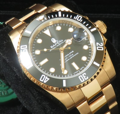 A BATHING APE TYPE 1 BAPEX® "Gold"