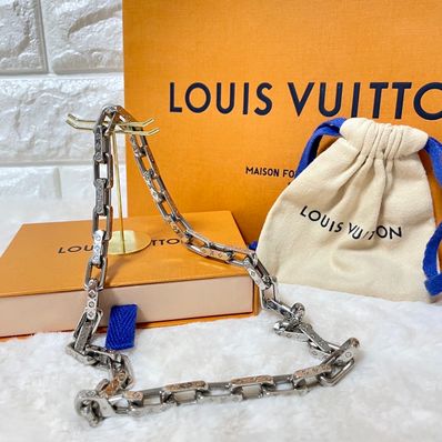 Louis Vuitton Monogram Chain Necklace "Silver"