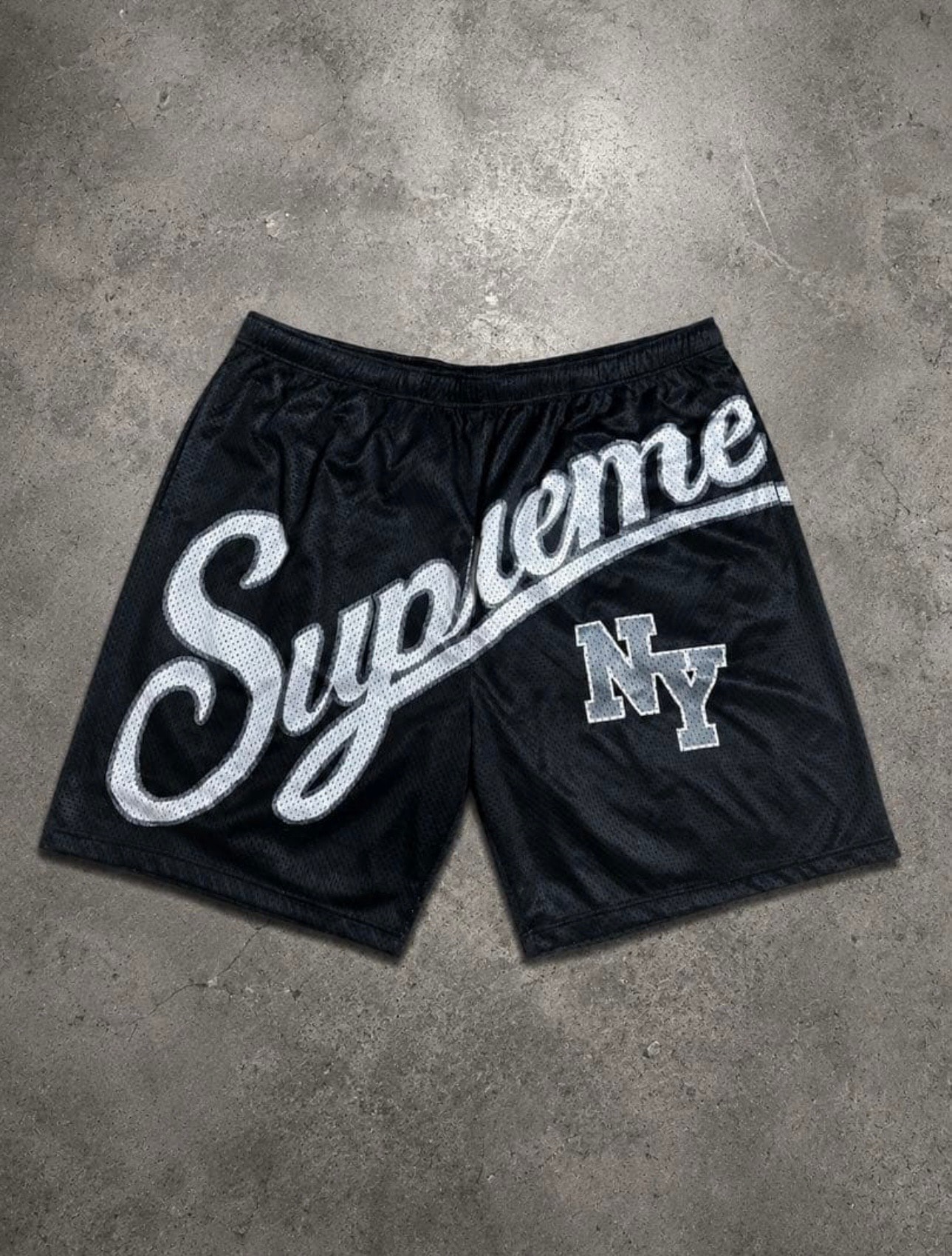 Supreme Big Script Mesh Short "Black"