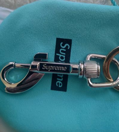 Supreme / Tiffany & Co. Return to Tiffany Oval Tag Keyring "Silver"