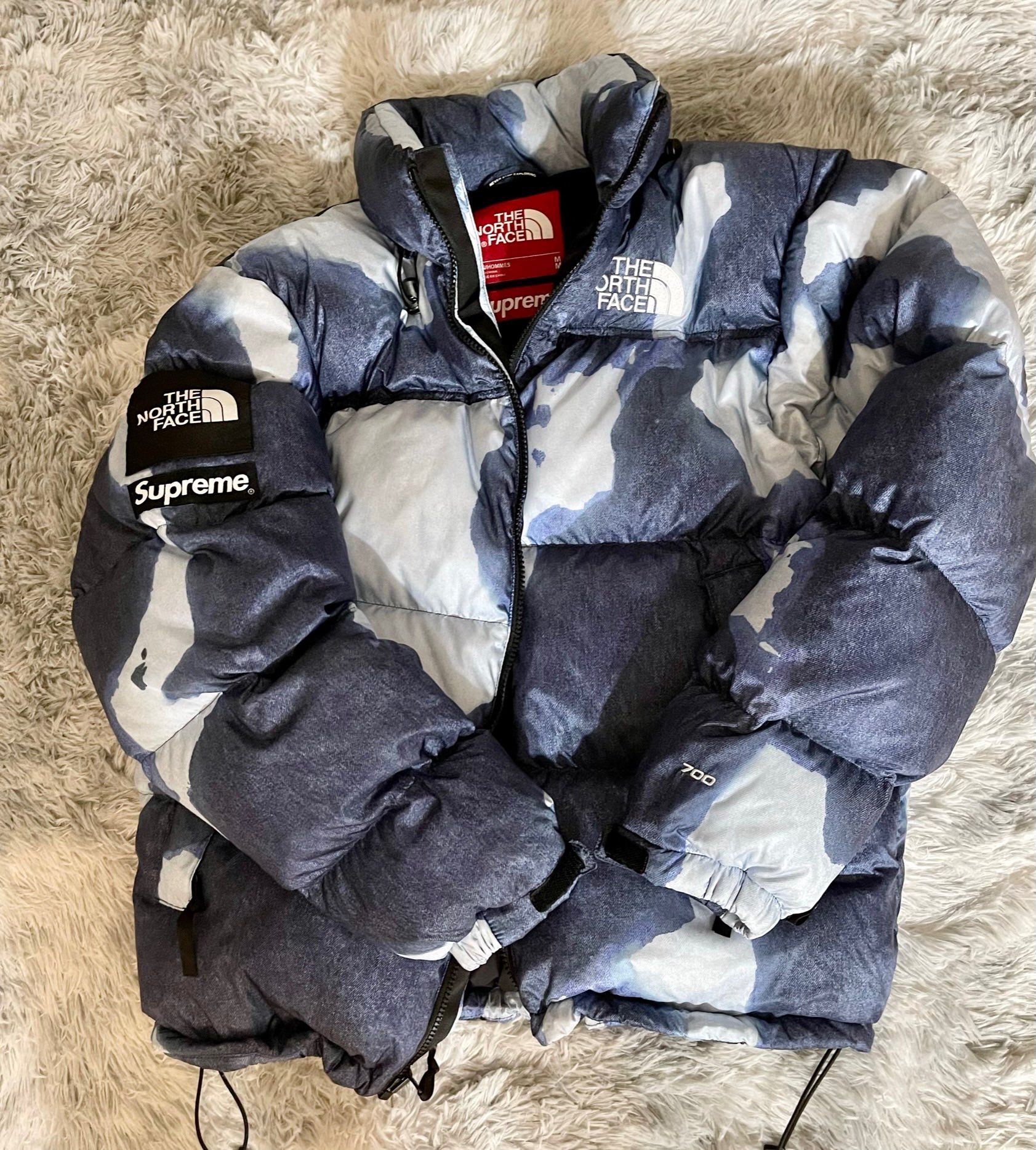 Supreme x The North Face Bleached Denim Print Nuptse Jacket "Indigo"