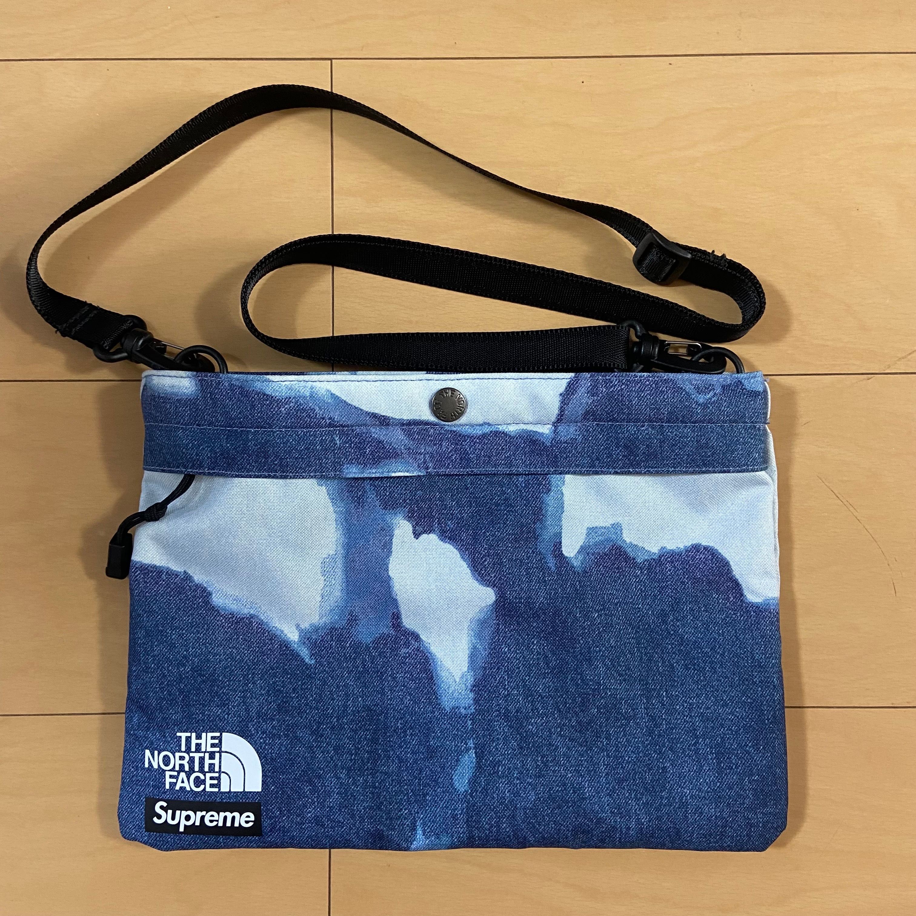 Supreme x The North Face Bleached Denim Print Shoulder Bag "Indigo"