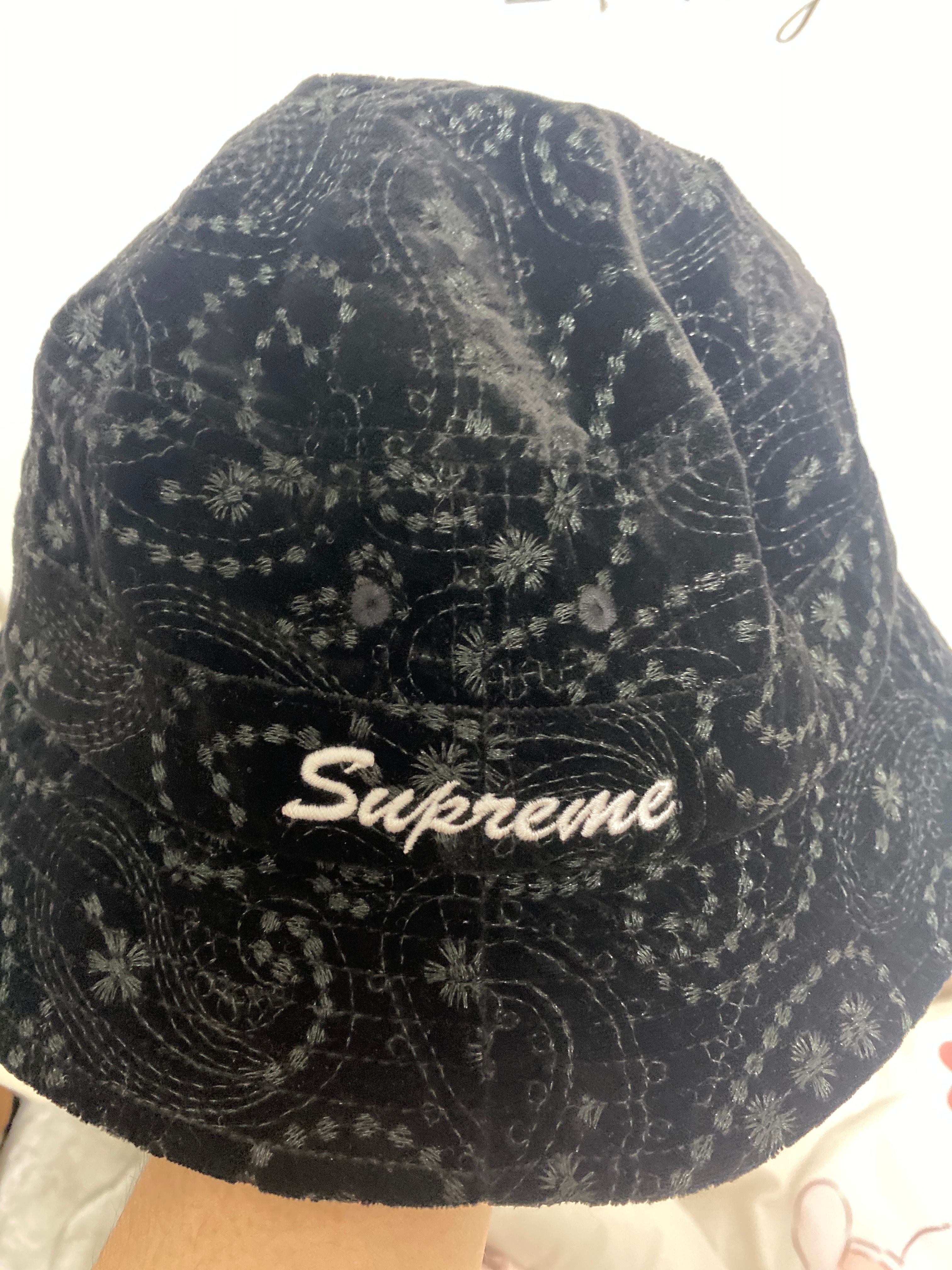 Supreme Velvet Paisley Boonie "Black"