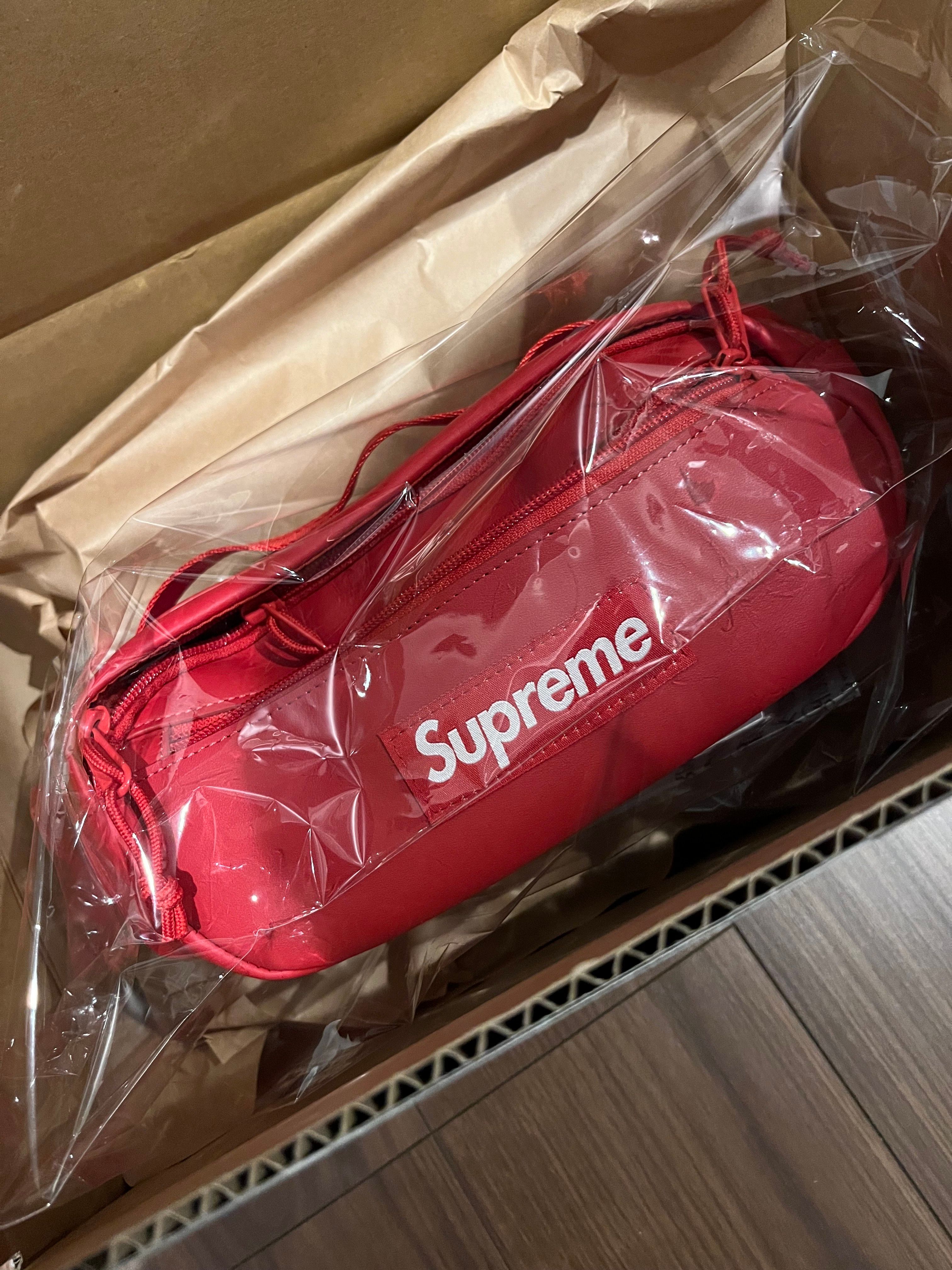 Supreme Leather Waist Bag 