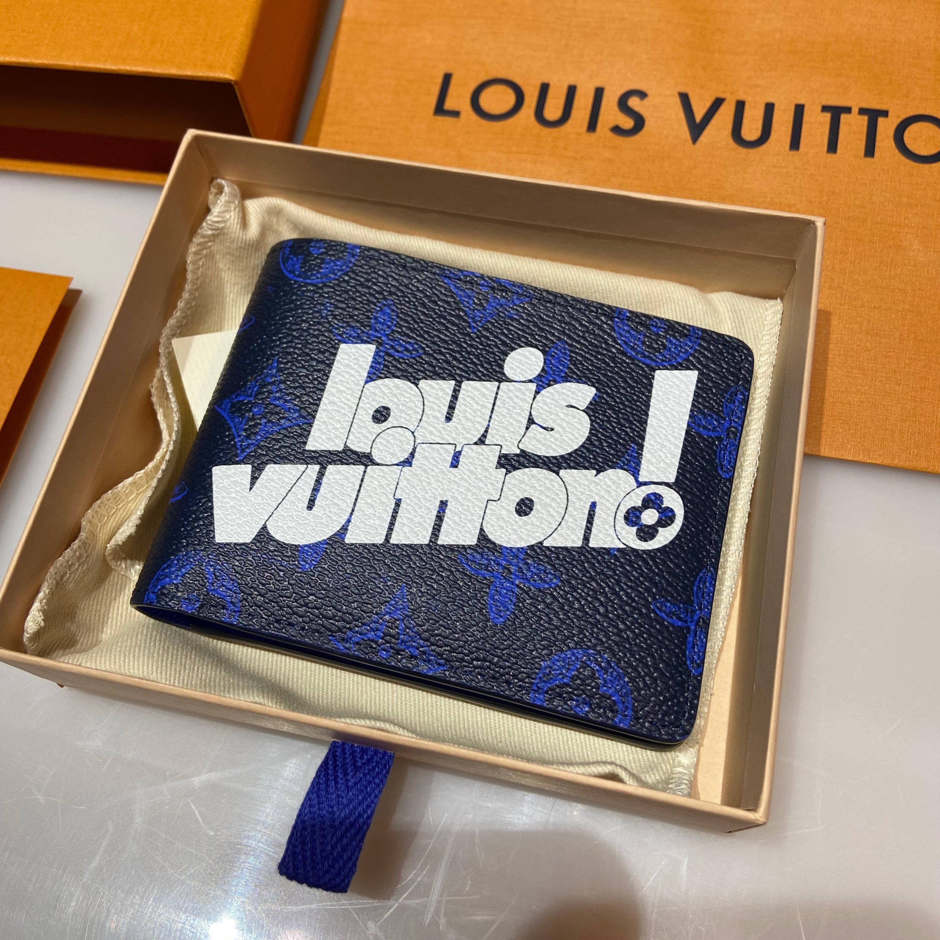 Louis Vuitton Multiple Wallet Monogram