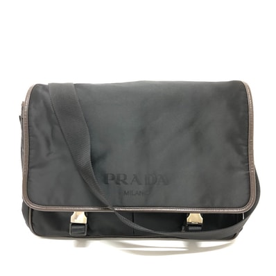 プラダ PRADA メッセンジャーバッグ VA0793 フラップ ロゴ カバン 斜め掛けバック ショルダーバッグ ナイロン ブラック