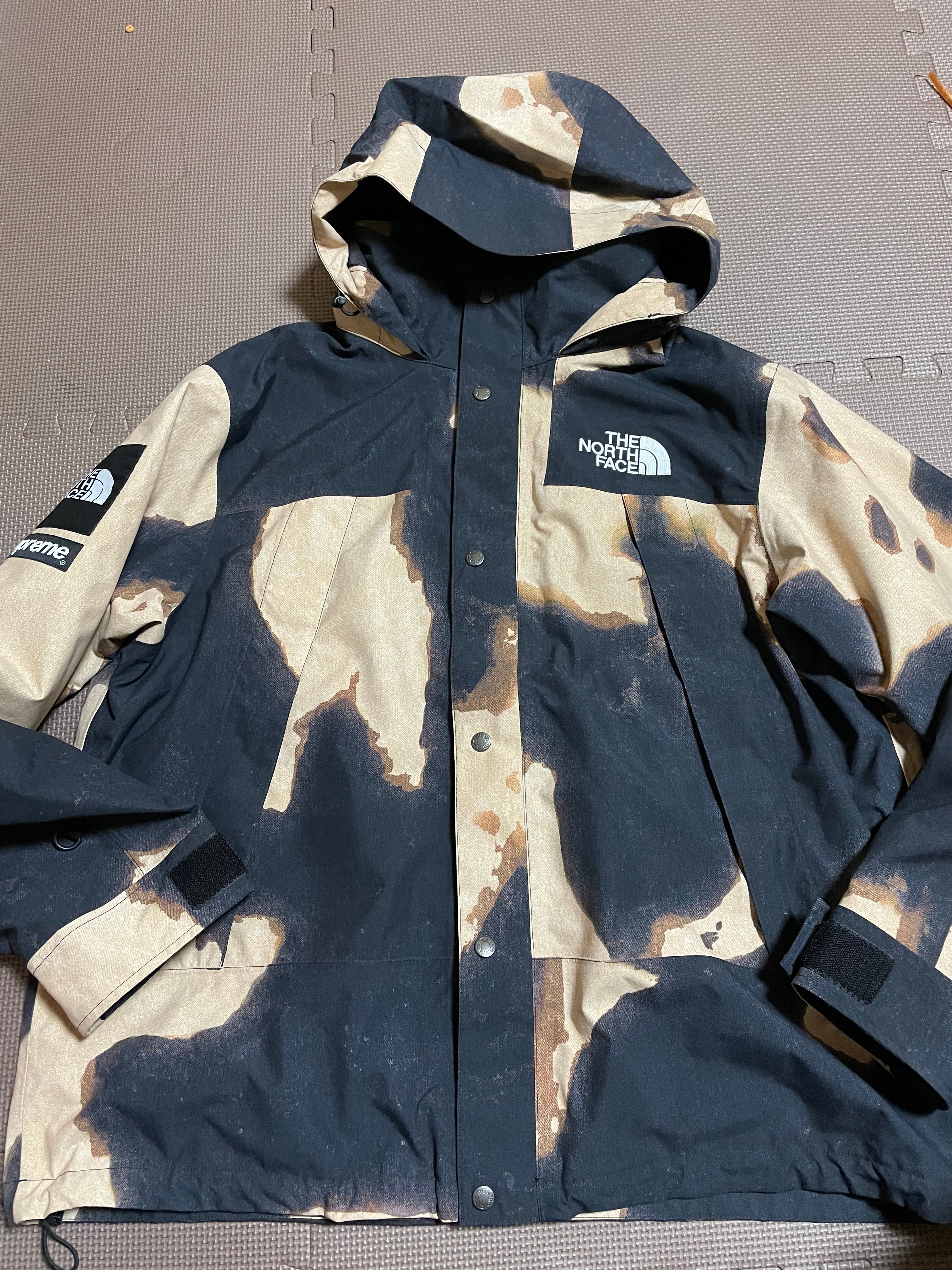 Supreme x The North Face Bleached Denim Print Mountain Jacket "Black"