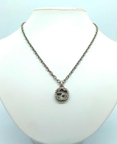GUCCI Interlocking G Pendant Necklace