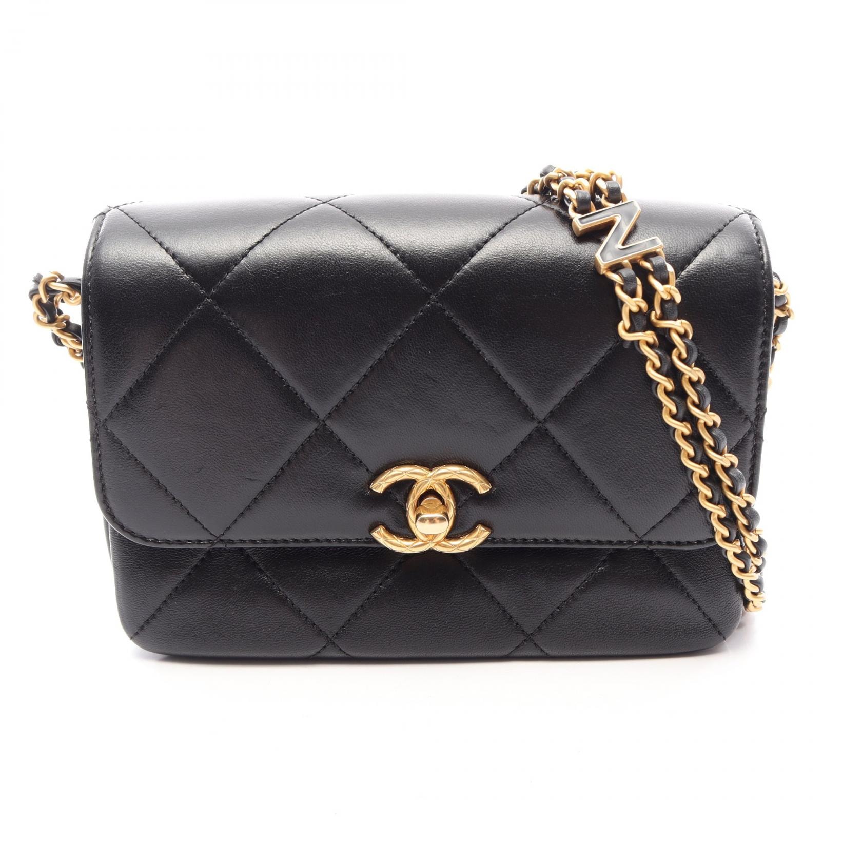 シャネル CHANEL マトラッセ スモールフラップ ショルダーバッグ バッグ ラムスキン(羊革) レディース ブラック系 AS4862 【中古】