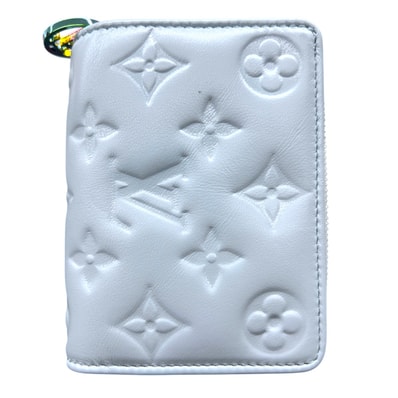 LOUIS VUITTON 展示品級 ルイヴィトン ポルトフォイユルー モノグラム エンボス レインボー ウォッシュドブルー 二つ折り財布 M83683 レザー RFID確認済 ライトブルー コンパクトウォレット ミニ ヴィトン LV SAランク 中古 鑑定済