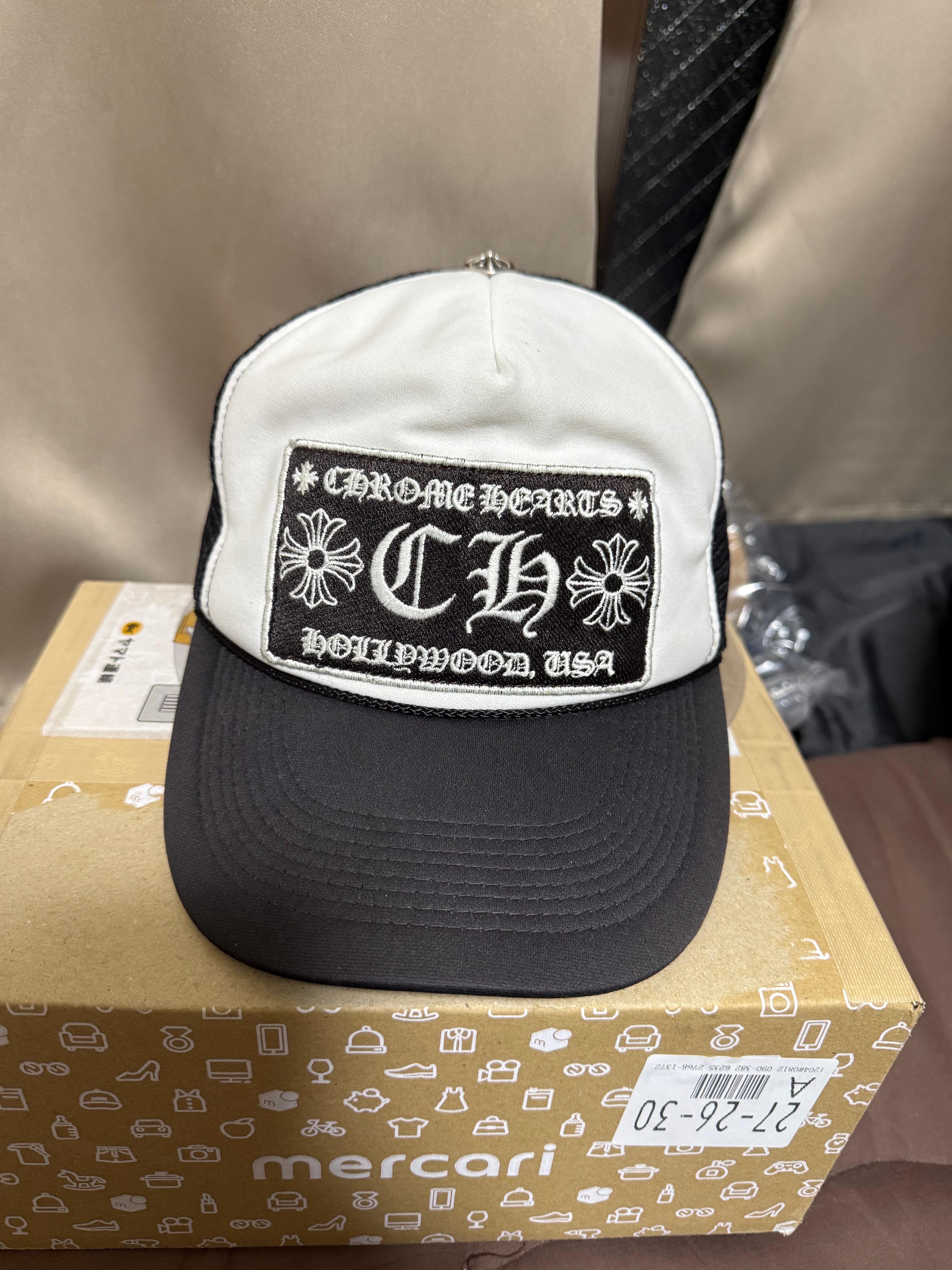 Chrome Hearts Trucker Cap CH "Black/White"