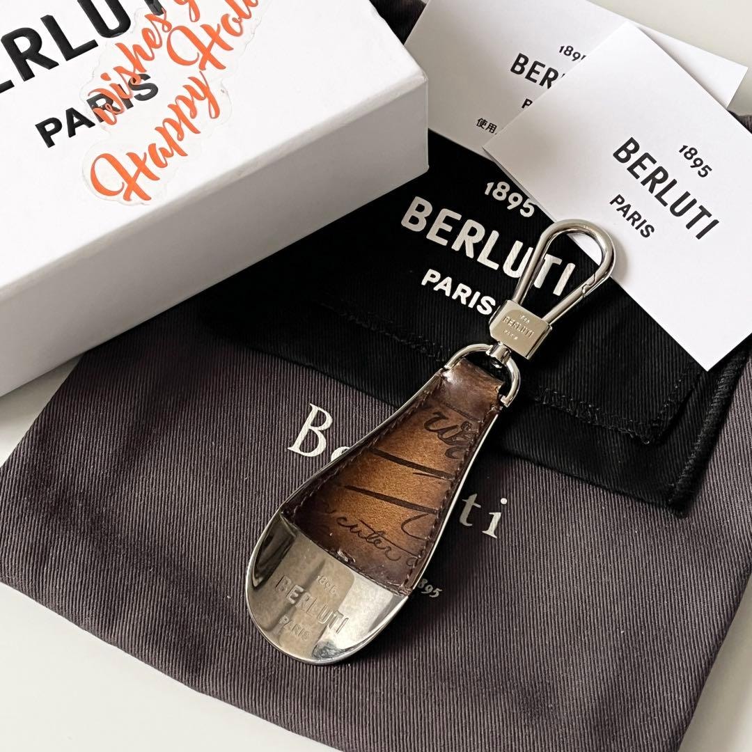 ベルルッティ キーホルダー メンズ