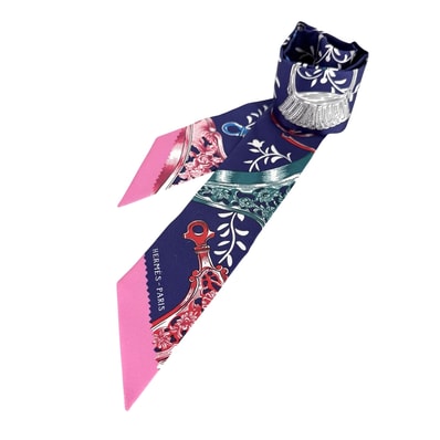 HERMES エルメス スカーフ ETRIERS REMIX 鎧リミックス シルクツイル ファッションアイテム シルク ネイビー 紺 マルチカラー レディース 美品【中古品】