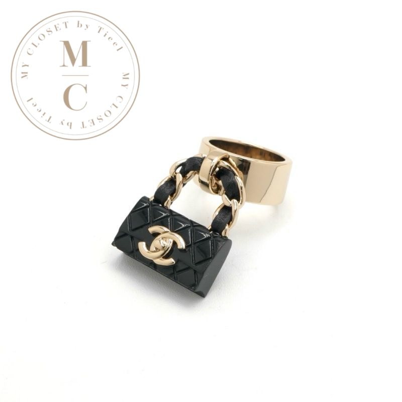 シャネル CHANEL リング 指輪 ゴールド ブラック ココマーク マトラッセ バッグチャーム