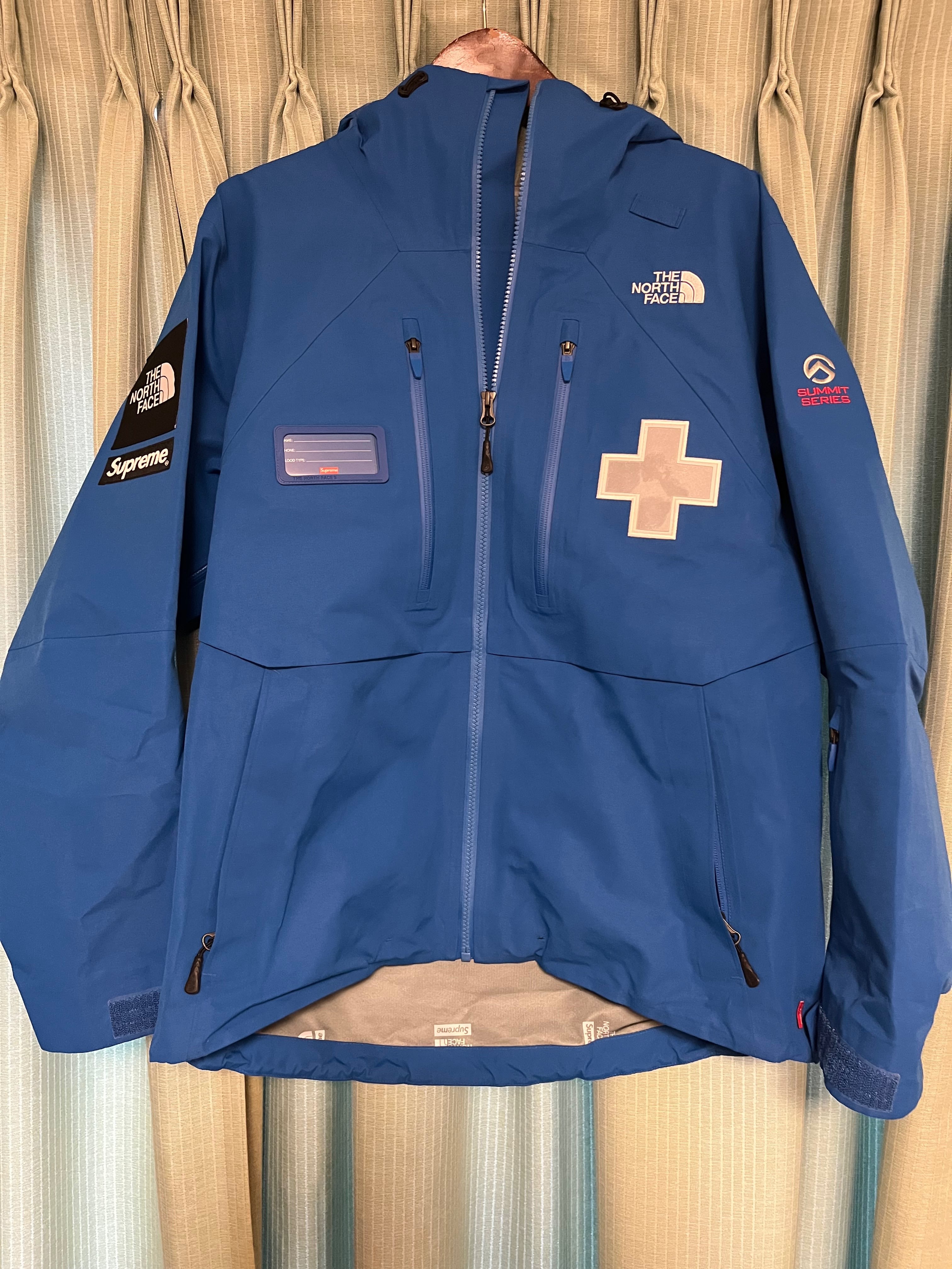 Supreme x The North Face Summit Series Rescue Mountain Pro Jacket "Blue"