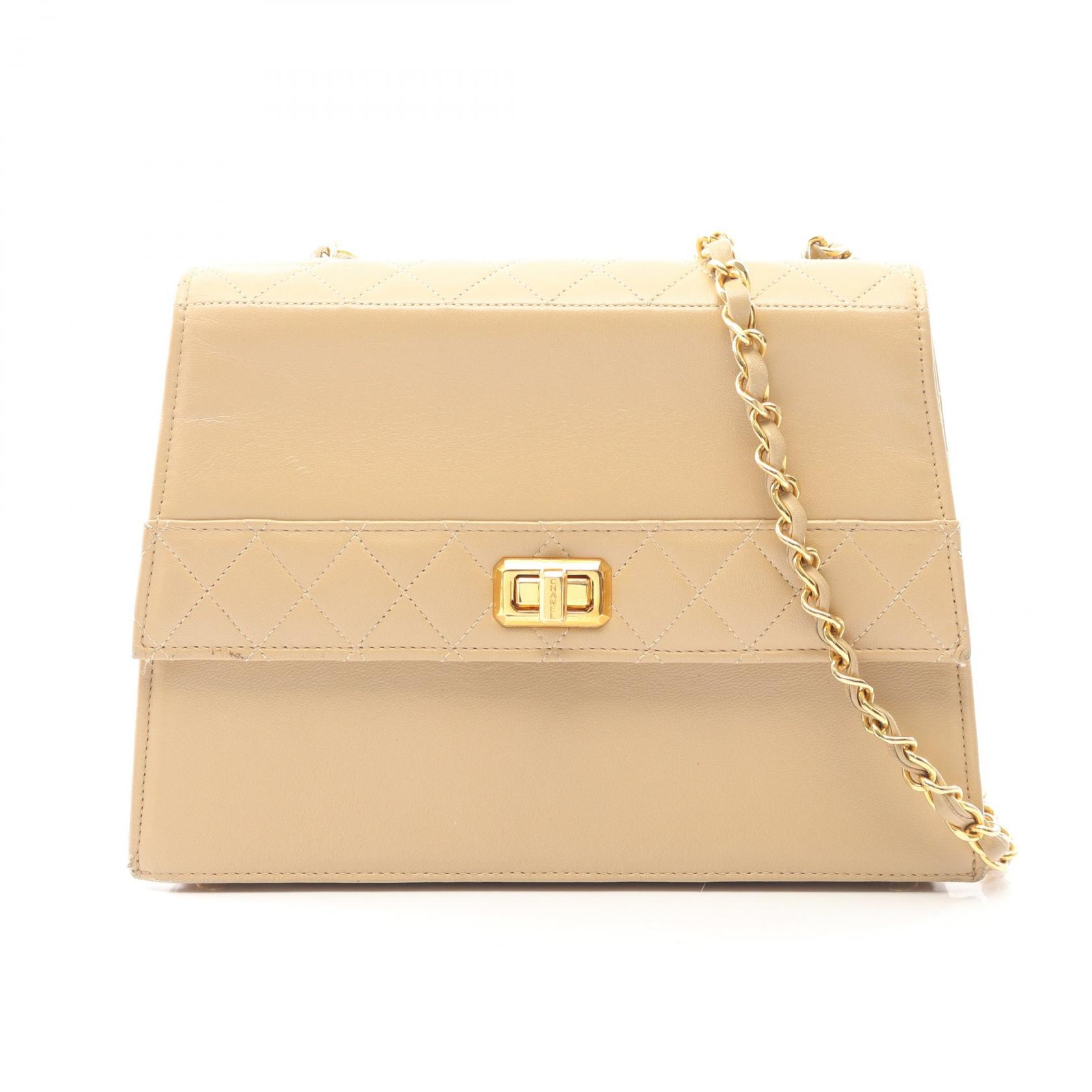 シャネル CHANEL マトラッセ ヴィンテージ ショルダーバッグ バッグ ラムスキン(羊革) レディース ベージュ系 【中古】