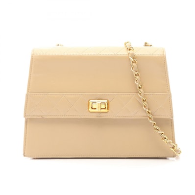 シャネル CHANEL マトラッセ ヴィンテージ ショルダーバッグ バッグ ラムスキン(羊革) レディース ベージュ系 【中古】