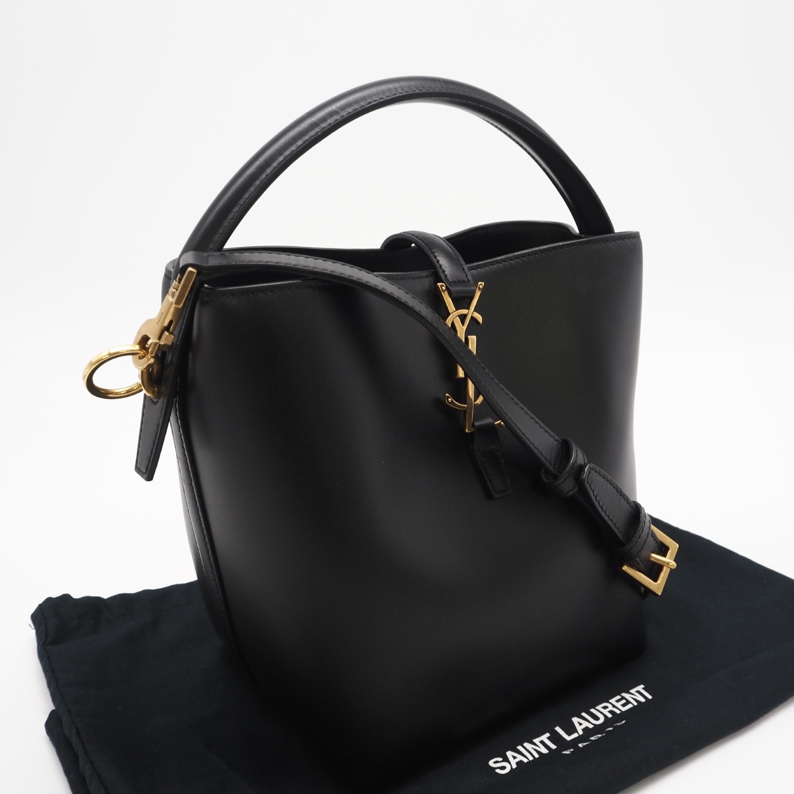 極美品 SAINT LAURENT サンローラン シャイニーレザー LE 37 スモール 749036 2wayハンドバッグ ブラック カーフレザー レディース