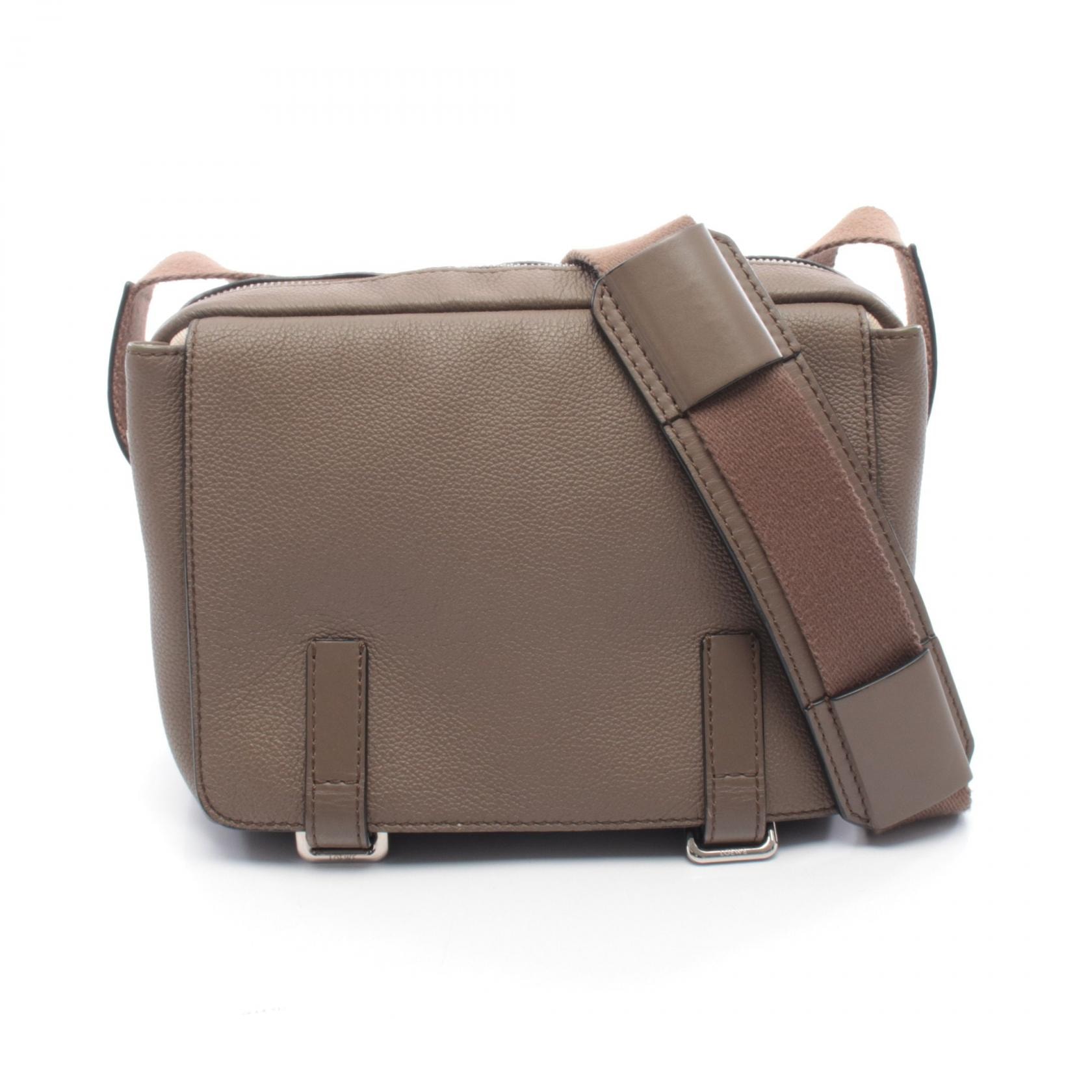 ロエベ LOEWE ミリタリーメッセンジャーXS ショルダーバッグ バッグ レザー メンズ グレー系 【中古】