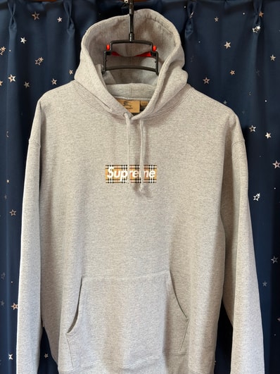 Supreme / Burberry Box Logo Hooded Sweatshirt "Heather Grey"
