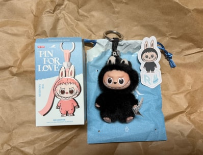 POP MART THE MONSTERS (LABUBU) Pin for Love Series-Vinyl Plush Pendant (N-Z) R