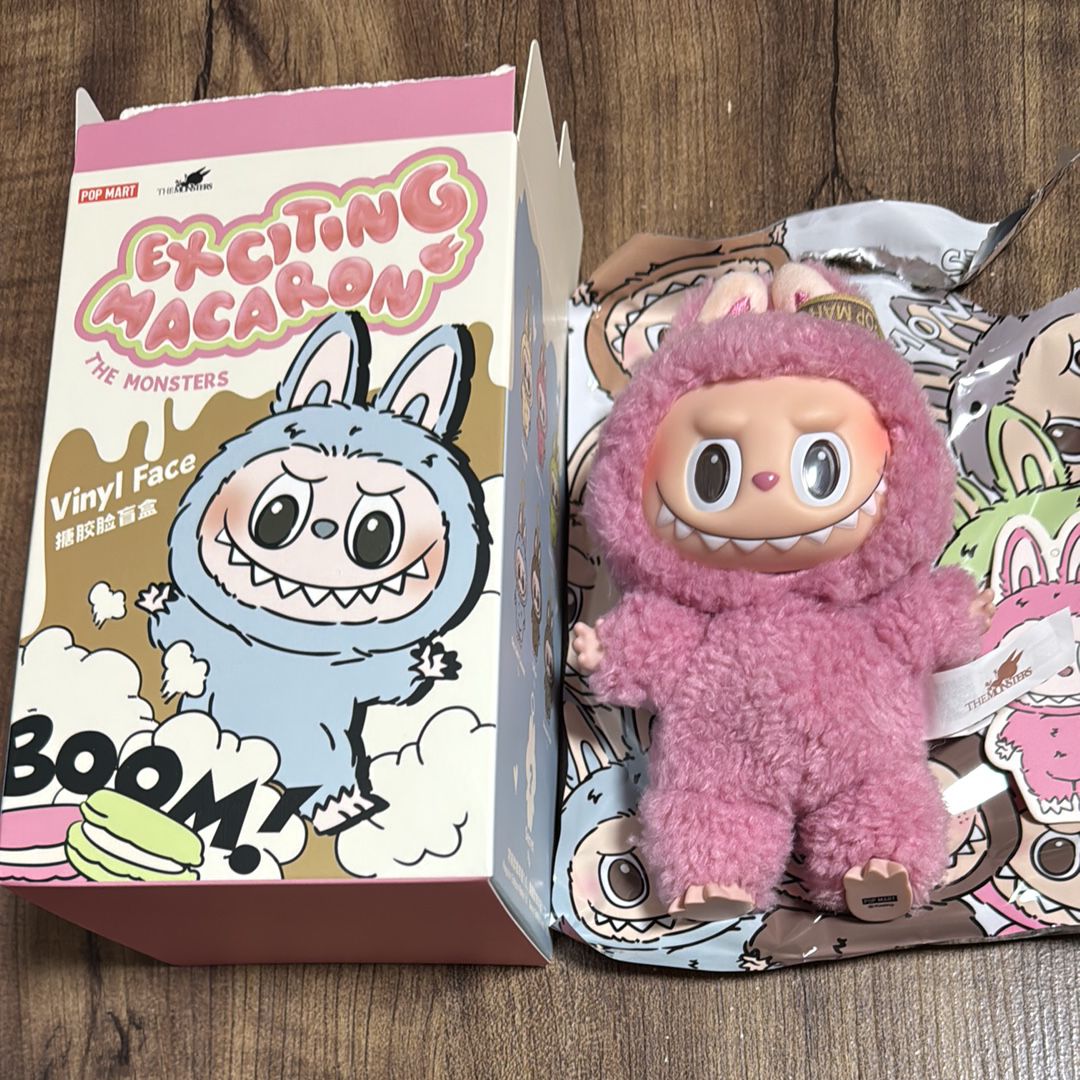 POP MART THE MONSTERS (LABUBU) Exciting Macaron Plush Series LYCHEE BERRY