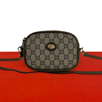 GUCCI グッチ グッチプラス 柄 ロゴ 金具 レザー PVC ショルダーバッグ ブラウン
45945