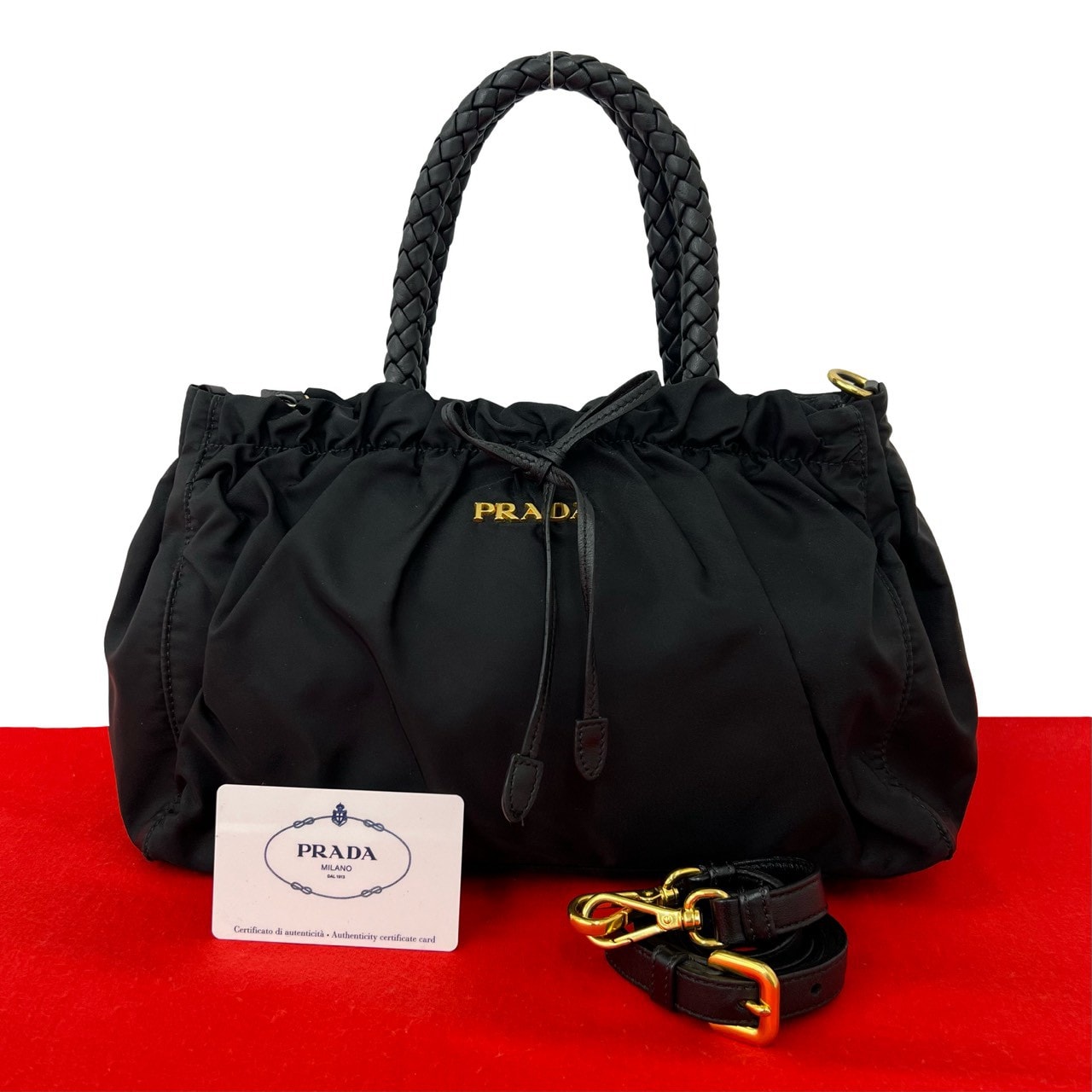 PRADA プラダ ロゴ 金具 ロープ ハンドル ナイロン レザー ショルダーバッグ ブラック
 20106