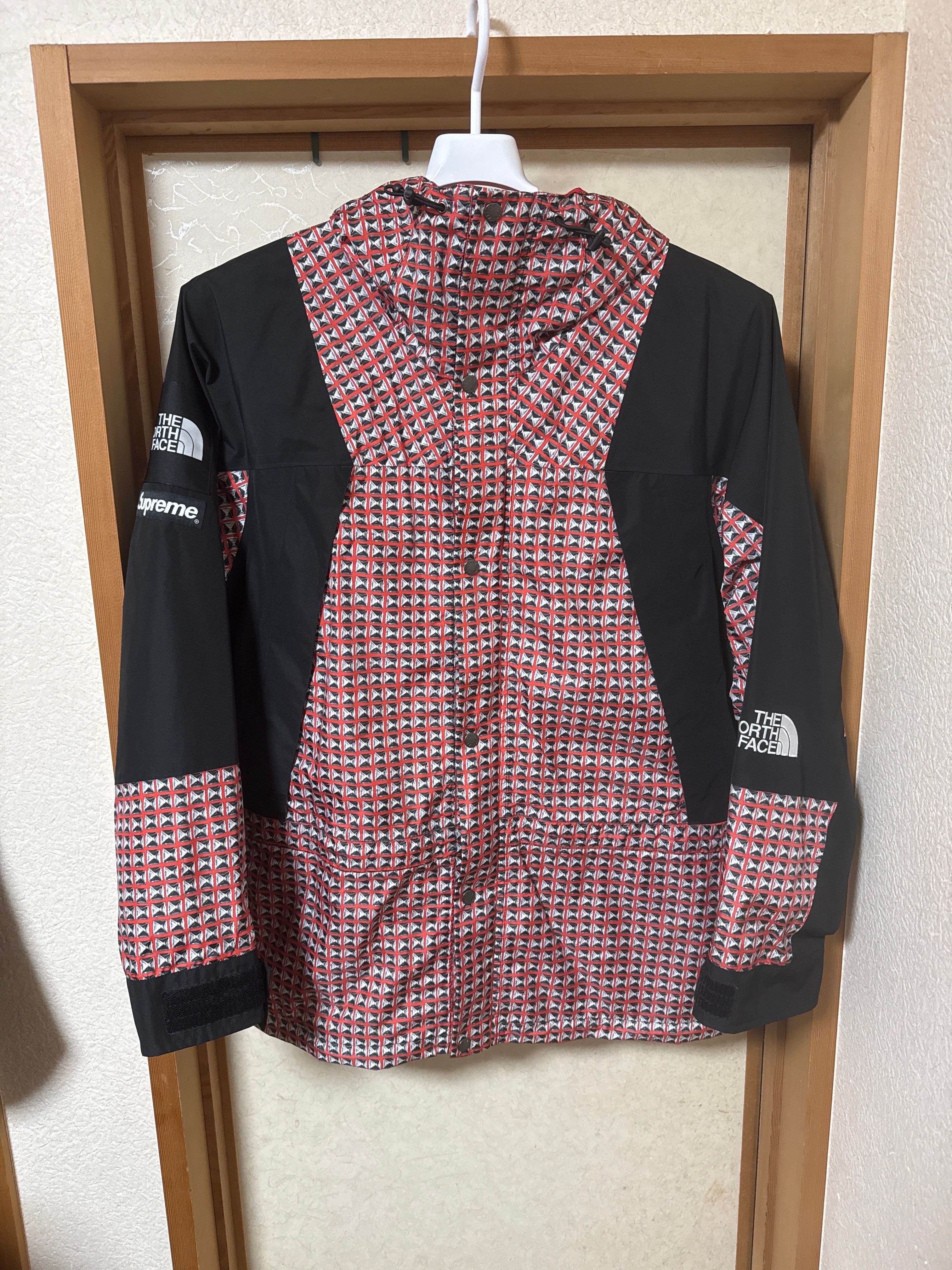 Supreme x The North Face Studded Mountain Light Jacket "Red"