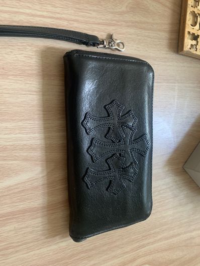 Chrome Hearts REC F Light Leather Zip Wallet / 3 Cemetary Cross "Black"