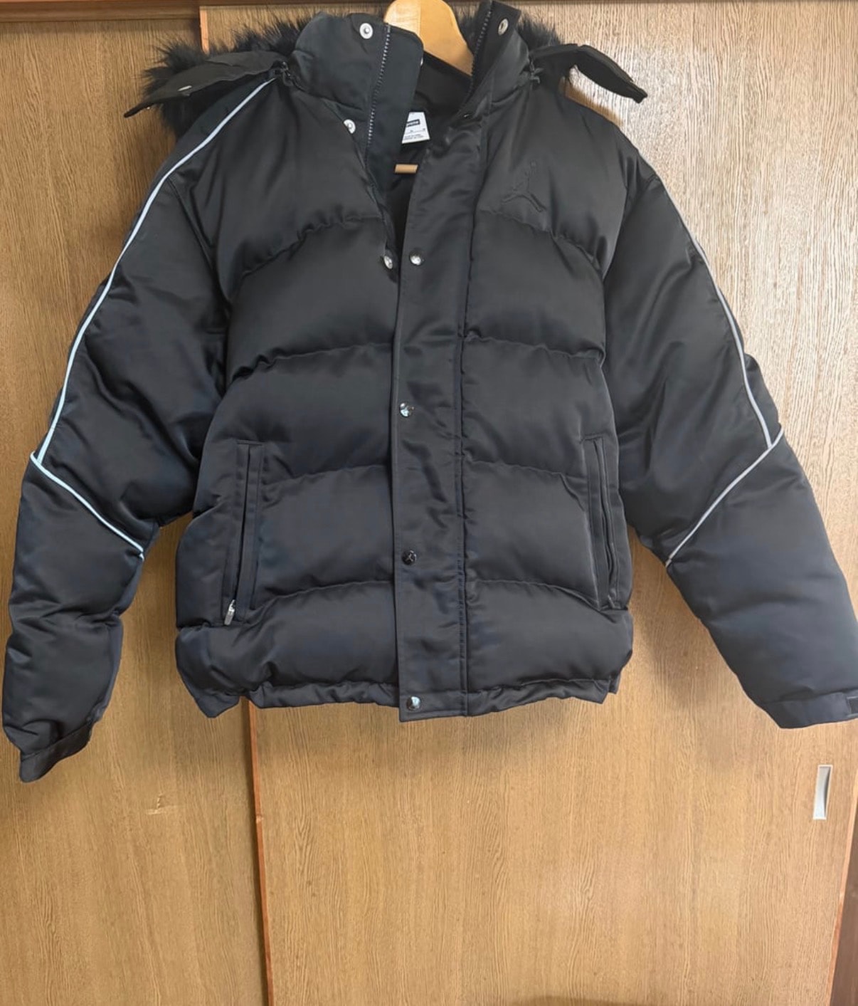 Supreme x Jordan Puffer Jacket "Black"