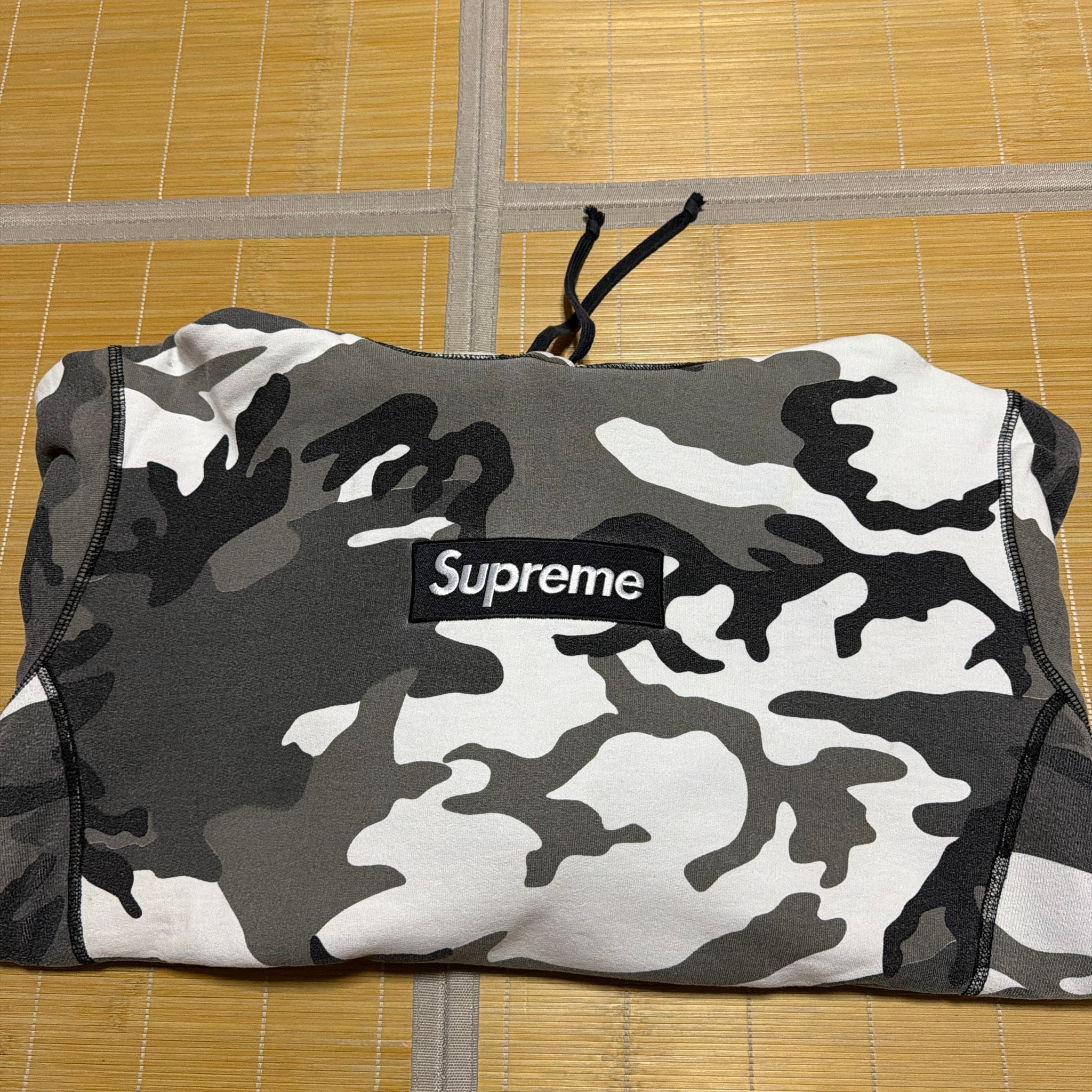 Supreme Box Logo Hooded Sweatshirt "Snow Camouflage" (13FW)