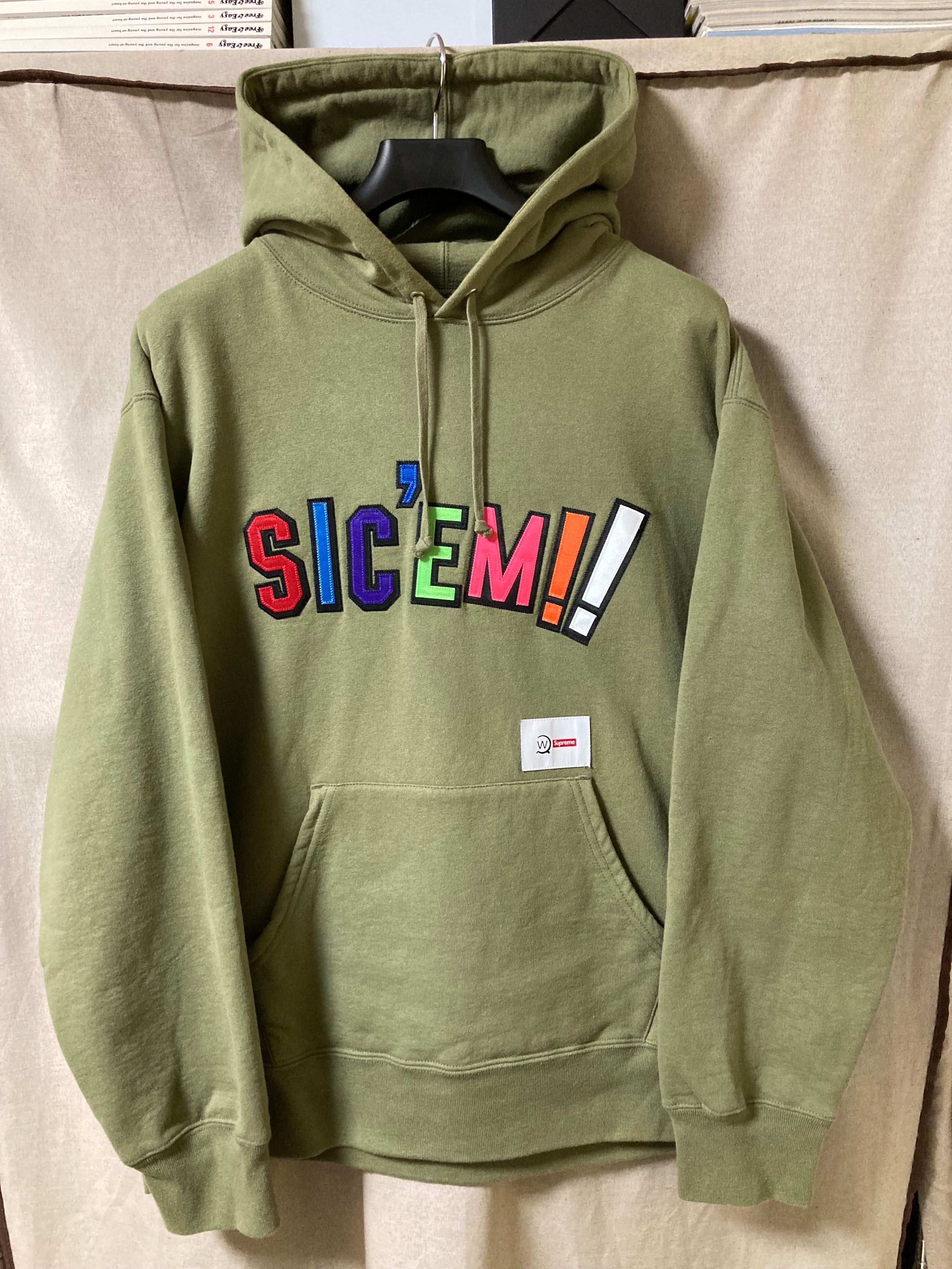 Supreme / WTAPS Sic'em! Hooded Sweatshirt "Olive Drab"
