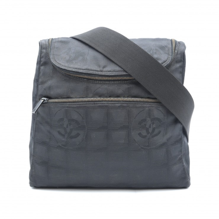 CHANEL(シャネル)ニュートラベルライン バックパック リュックサック ブラック ナイロン ココマーク A15958 ヴィンテージ レディース 【中古】