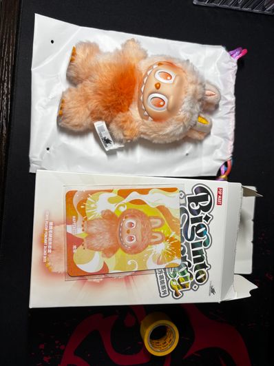 POP MART THE MONSTERS (LABUBU) Big into Energy Series Plush Pendant HAPPINESS