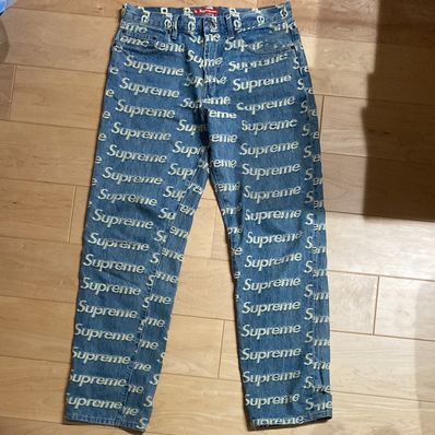 Supreme Frayed Logos Regular Jean "Blue"