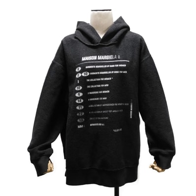 Maison Margiela メゾンマルジェラ ナンバリング ロゴ オーバーサイズ プリント フーディ S 160/84A サイド スリット MM6 コットン ブラック パーカー S52GU0132 S25502