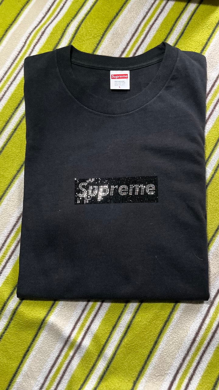Supreme / Swarovski® Box Logo Tee 