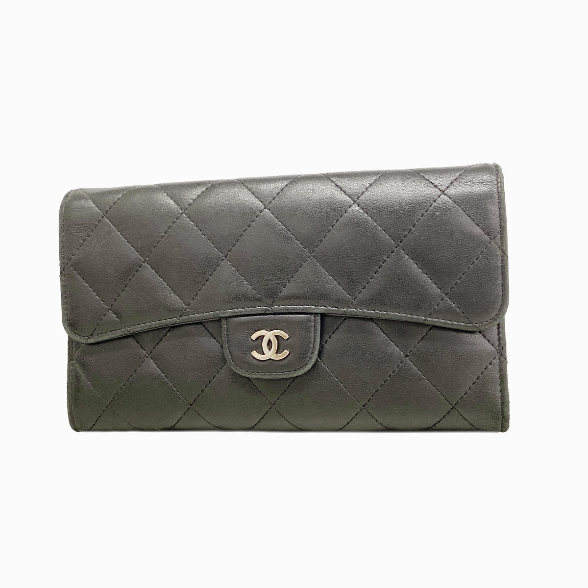 【6ib1396】シャネル 三つ折り長財布 マトラッセ ラムスキン ブラック シルバー金具【中古】レディース