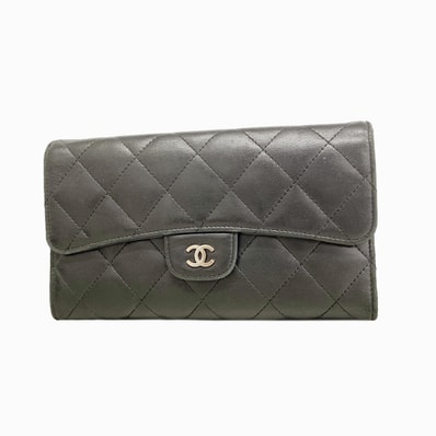 【6ib1396】シャネル 三つ折り長財布 マトラッセ ラムスキン ブラック シルバー金具【中古】レディース