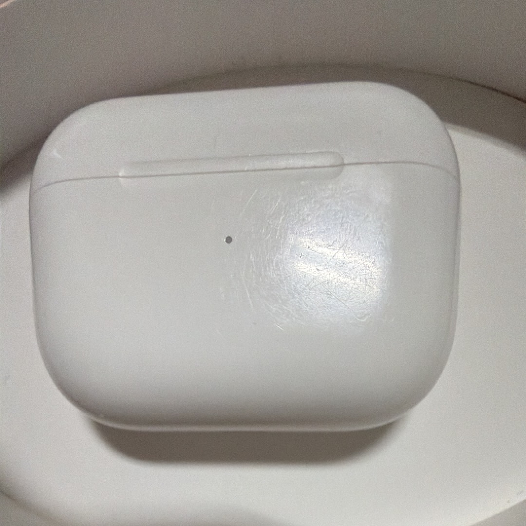AirPods Pro 2 with MagSafe Charging Case (USB-C)