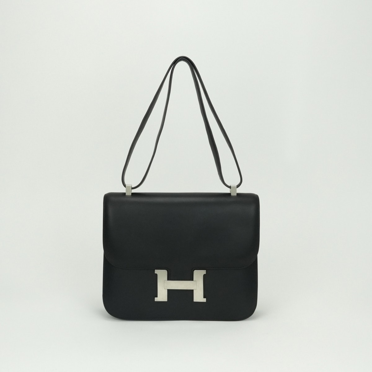 エルメス HERMES コンスタンス25 コンスタンス 25 バッグ ショルダーバッグ シャモニー ノワール noir ブラック black 黒 シルバー金具 ボックスカーフ バレニア ヴァッシュ