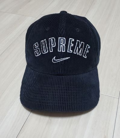 Supreme / Nike Arc Corduroy 6-Panel "Black"