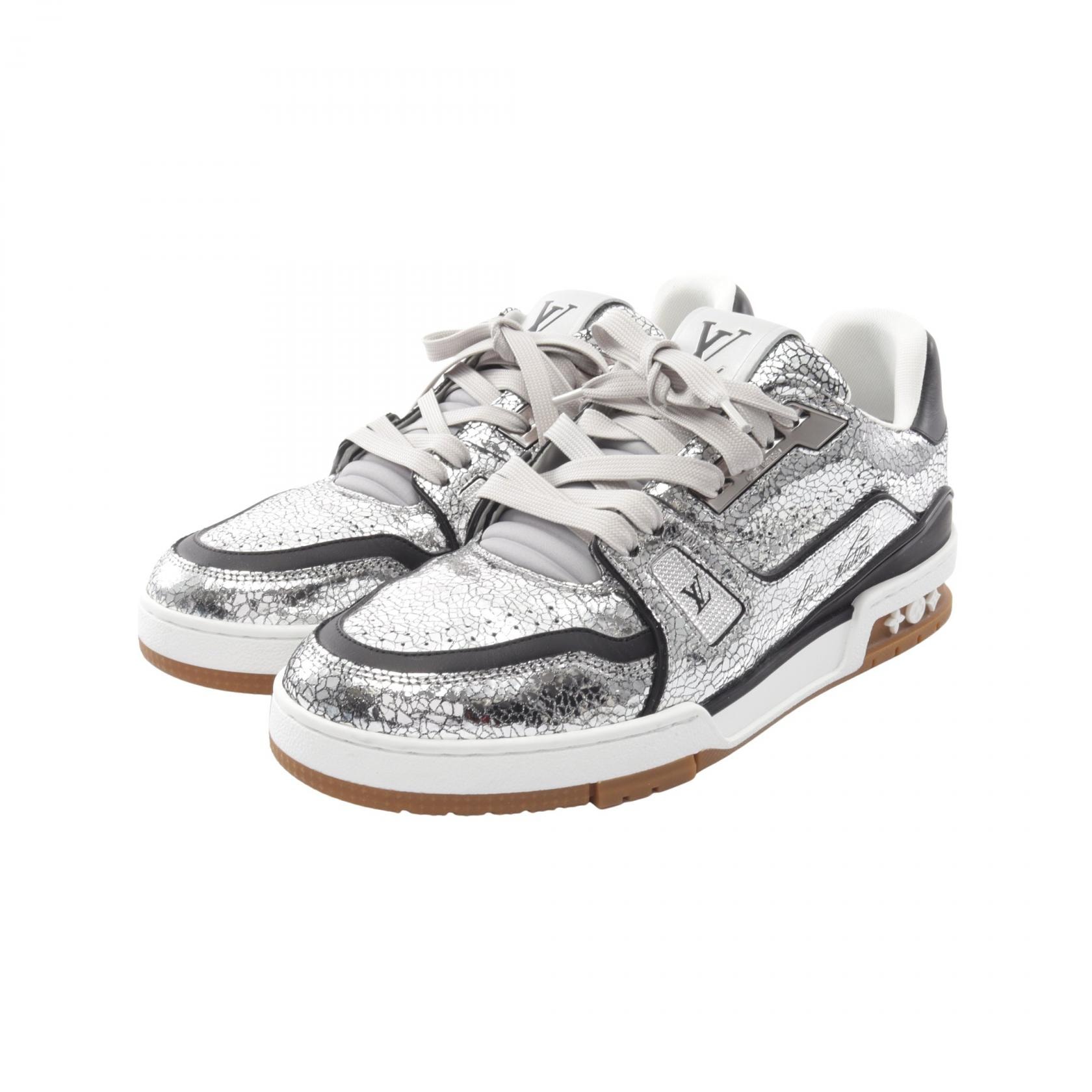 ルイ・ヴィトン LOUIS VUITTON LVトレイナーライン クラック加工 スニーカー 靴 レザー シルバー メンズ シルバー系 / ブラック系 1AJ982 【中古】
