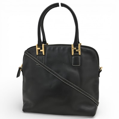 フェンディ ショルダーバッグ レディース