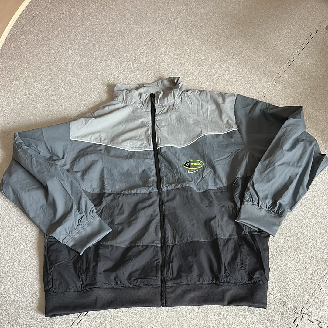 Nike NSW Air Max 95 Woven Jacket "Gray"